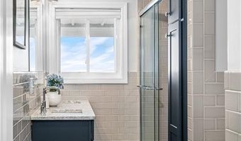 694 Charlestown Beach Rd, Charlestown, RI 02813