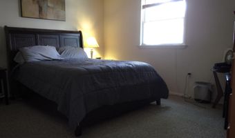 16 Chesapeake Ct, Barnegat, NJ 08005