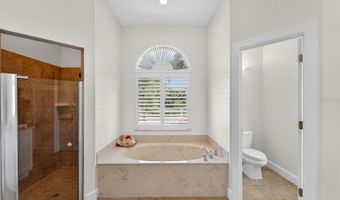 924 BUNKER VIEW Dr, Apollo Beach, FL 33572
