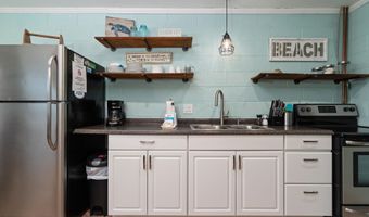 207 E Terminal Blvd, Atlantic Beach, NC 28512
