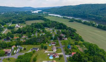 71 James St, Charlestown, NH 03603