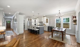 1501 Tippah Ave, Charlotte, NC 28205