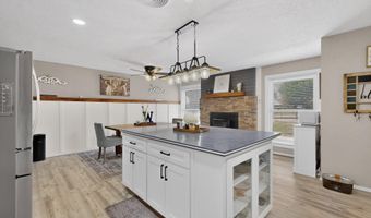 430 Abo Rd, Bosque Farms, NM 87068