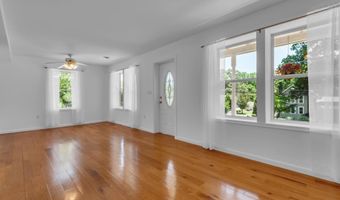 934 SHORE ACRES Rd, Arnold, MD 21012