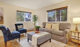 1741 Skilak Cir, Anchorage, AK 99504