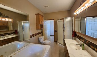 16427 Farm Road 2007, Aurora, MO 65605