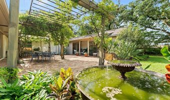 3044 Mcconnell Dr, Baton Rouge, LA 70809