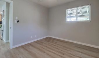 8844 Greenview Pl, Spring Valley, CA 91977