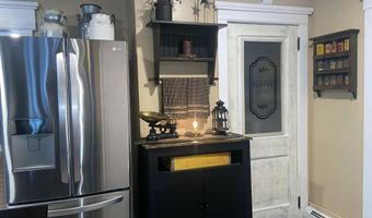4 Trueworthy Ave, Augusta, ME 04330