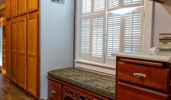 253 N 8th St, Batesville, AR 72501