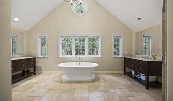 76 Culberson Rd, Basking Ridge, NJ 07920