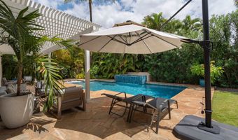 210 E Panana Pl, Kihei, HI 96753