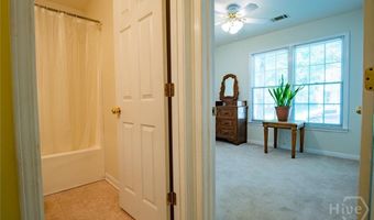 165 Spring Lake Dr, Athens, GA 30605