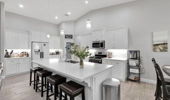 18950 Pachappa Rd, Apple Valley, CA 92307