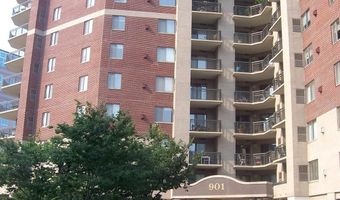 901 N MONROE St 203, Arlington, VA 22201