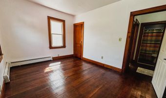 935 Gage St, Bennington, VT 05201