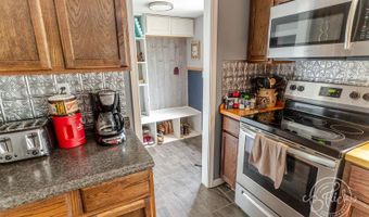 518 Setty Rd, Albany, OH 45710