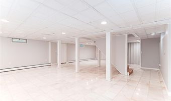 680 Fletcher Rd, North Kingstown, RI 02852
