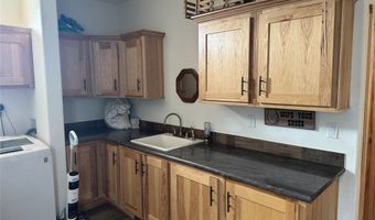 307 Howie Rd, Big Timber, MT 59011