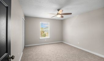 67 W 8TH St, Atlantic Beach, FL 32233