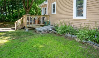 15 Marsh Rd, Belfast, ME 04915