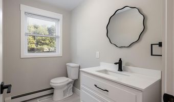 311 Hope Rd, Cranston, RI 02921