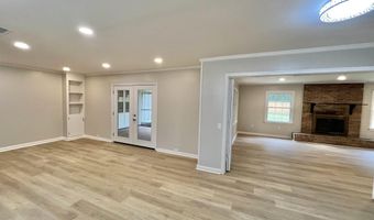 618 S Carney St, Atmore, AL 36502