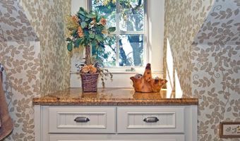850 Sheridan Ln, Gardnerville, NV 89460