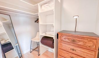 1111 ARLINGTON Blvd 615, Arlington, VA 22209