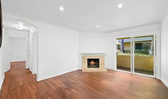 9939 Erma Rd 101, San Diego, CA 92131