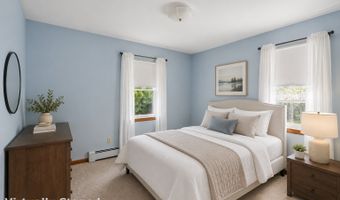 31 Jeanette Rd, Danbury, CT 06811