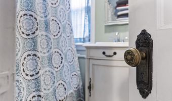 22 Cobb Rd, Bath, ME 04530