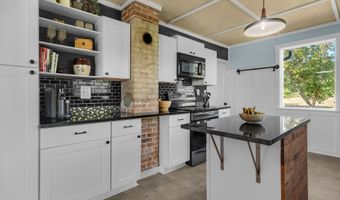 90635 SPRING Rd, Astoria, OR 97103