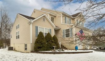 25 Reed Ct, Blooming Grove, NY 10992