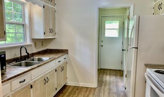 627 W 63RD St, Anniston, AL 36206