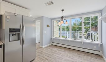 200 Waterman Lake Dr, Glocester, RI 02814