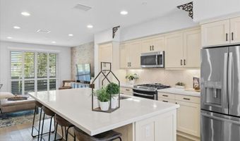 2511 State St, Carlsbad, CA 92008