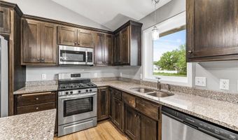 1970 157th Ln NW, Andover, MN 55304