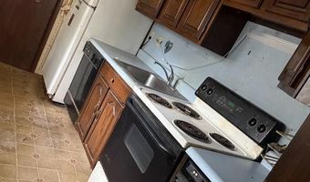 639 BIRCH St, Reading, PA 19604
