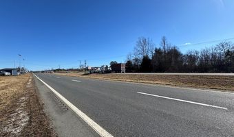 7105 Richmond Hwy, Appomattox, VA 24522