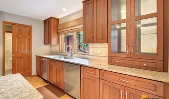 6110 Country Lane Cir, Anchorage, AK 99504