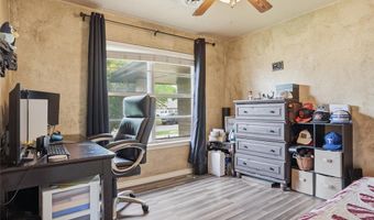 319 Cameron Dr, Altus, OK 73521