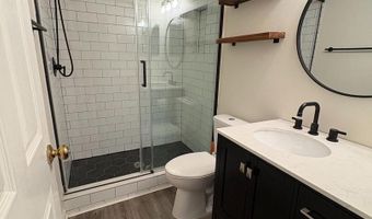653 BURTONS COVE Way #1, Annapolis, MD 21401