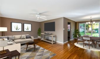 24 Glenbourne Ct, Amherst, NY 14221