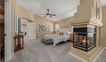 7520 E Toyon Ln, Anaheim, CA 92808