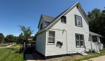 926 6th Ave, Brookings, SD 57006
