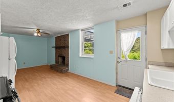 185 Lee Path, Acworth, GA 30102