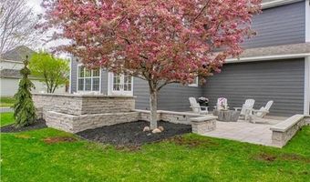 4891 159th St W, Apple Valley, MN 55124