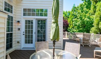 216 BOWEN Ct, Annapolis, MD 21401