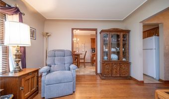 1774 Laurie Dr, Austintown, OH 44511